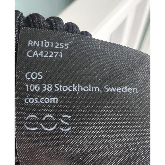 COS Womens Large Black Stretch Knit Ribbed Mock Neck Short Sleeve Mini Dress EUC - Picture 6 of 11